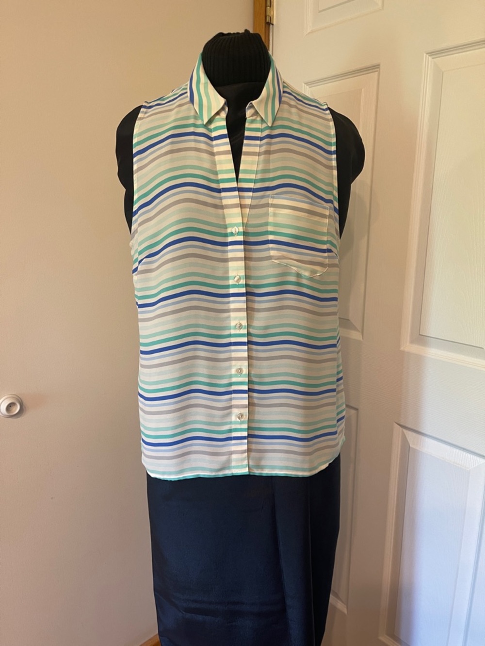 The Limited, Sleeveless Striped Button-Front Blouse in Sea Tones